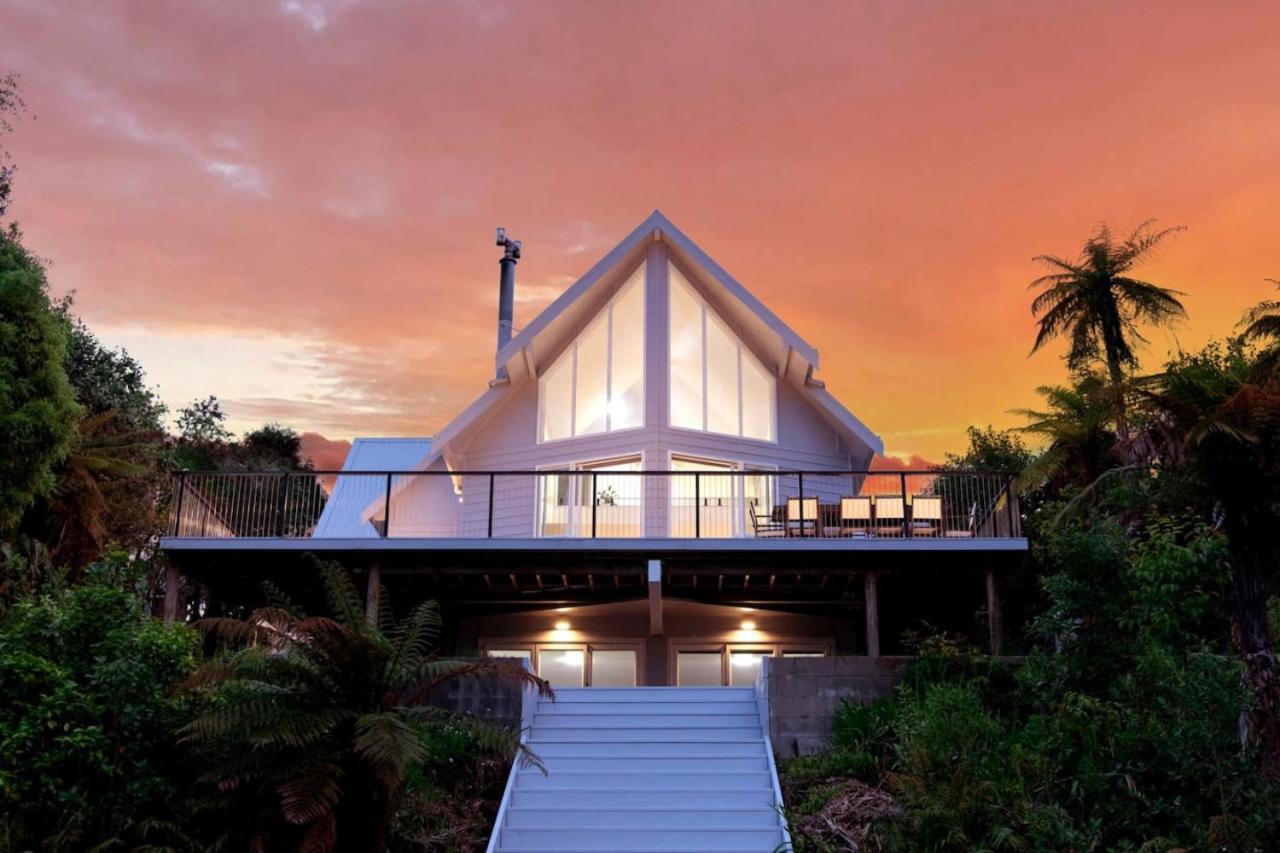 Okere Lakehouse Retreat Okere Falls Buitenkant foto